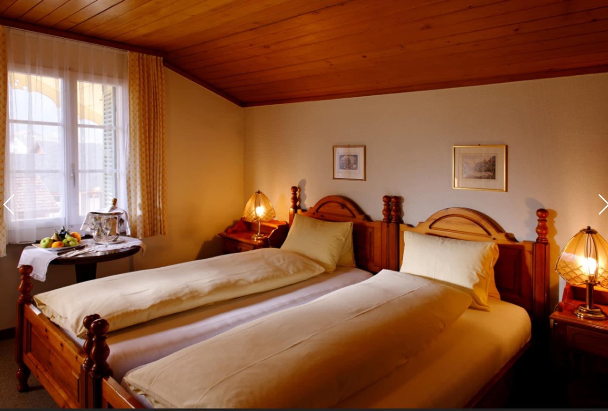 Baeren Hotel, The Bear Inn Wilderswil Exterior photo
