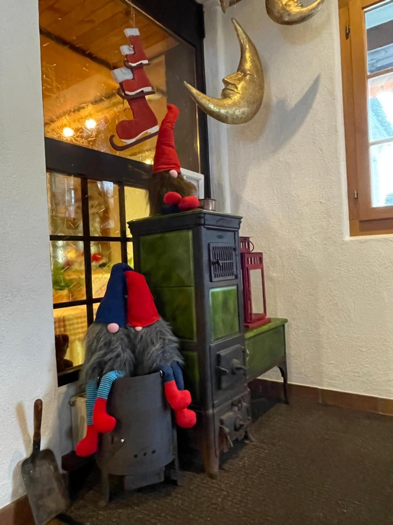 Baeren Hotel, The Bear Inn Wilderswil Exterior photo
